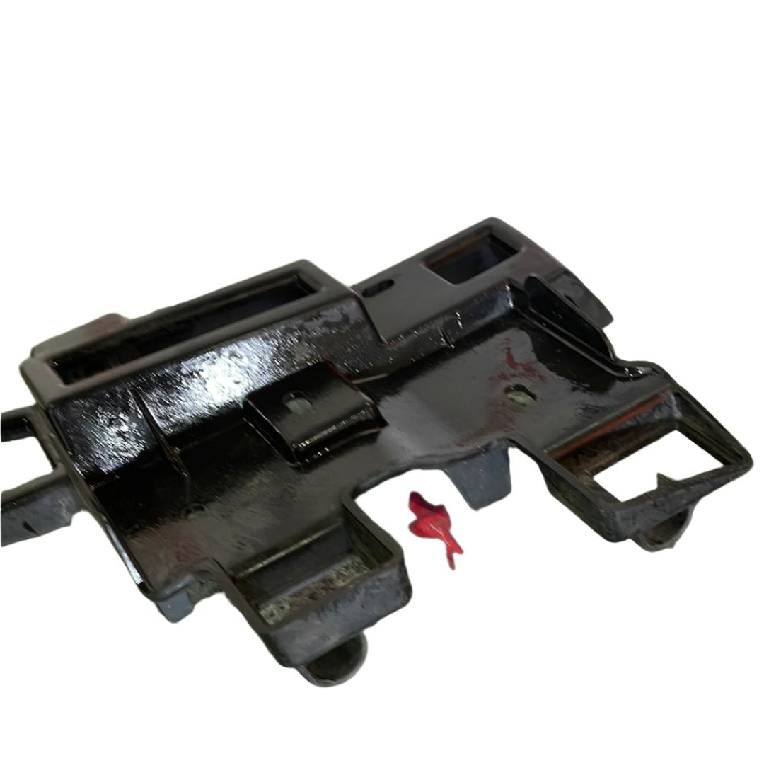 Citroen Berlingo/Peugeot Partner/Vauxhall Combo/Toyota Proace City FRONT BUMPER/ARCH BRACKET Passenger Side 2018-2025 P/N 9816768880