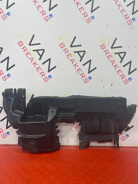 Citroen Dispatch/Vauxhal Vivaro/Toyota Proace/Peugeot Expert INTERCOOLER AIR GUIDE DUCT CHANNEL 2017-2023 P/N 9808276980