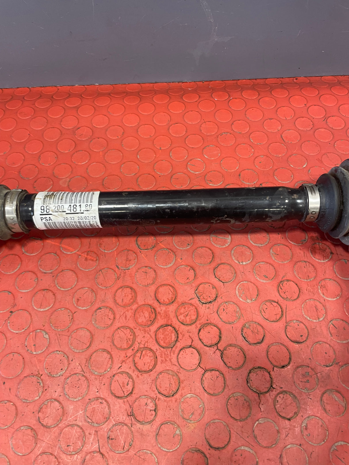 Citroen Dispatch/Peugeot Expert/Vauxhall Vivaro/Toyota Proace/Fiat Scudo DRIVESHAFT Passenger Side 2016-2024 P/N 9820048180