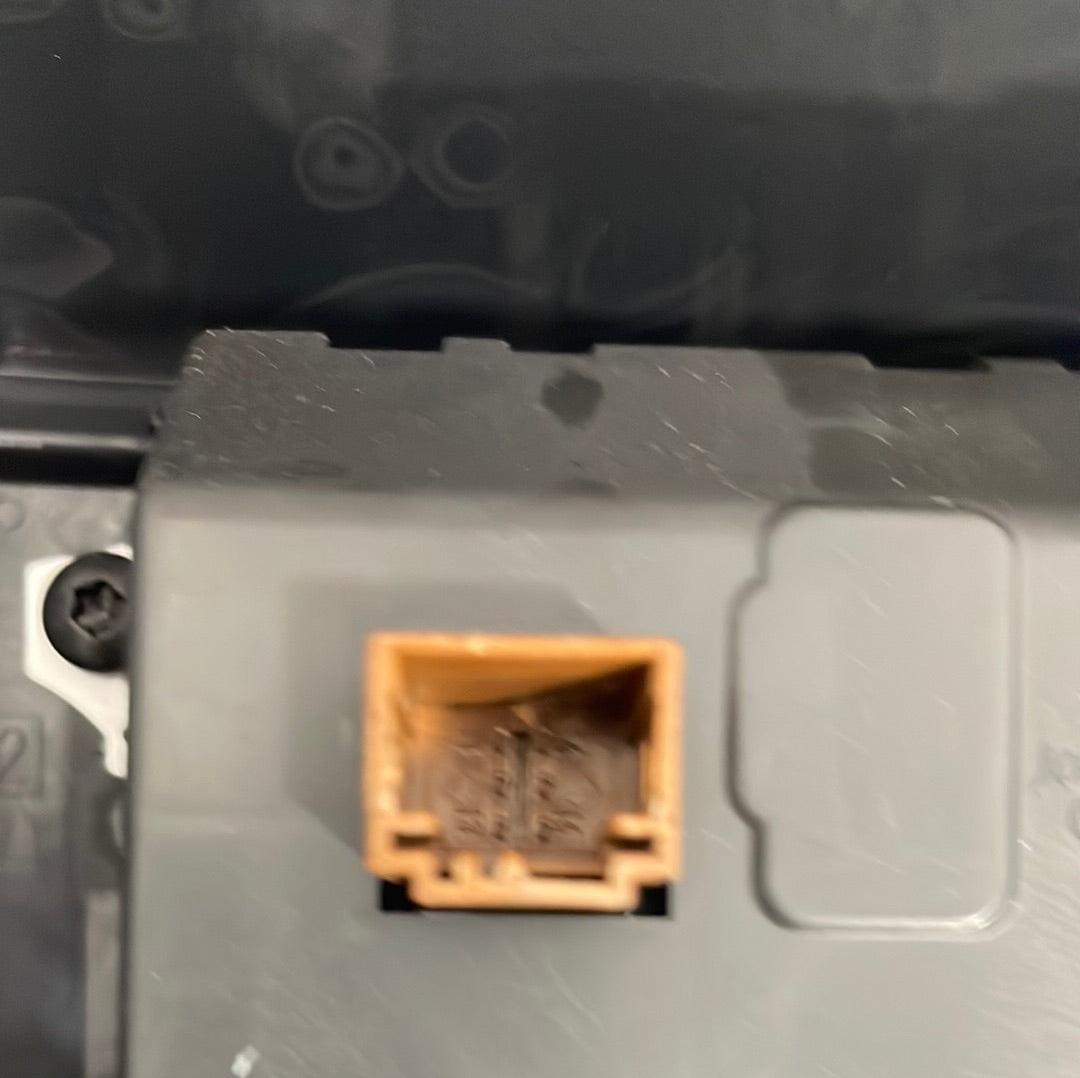 Toyota Proace City GENUINE RADIO SYSTEM DISPLAY BUTTONS/CONTROLS 9813759880