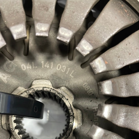 Volkswagen Crafter FWD CLUTCH PLATE WITH PRESSURE PLATE 2.0 2021 P/N 04L141015P