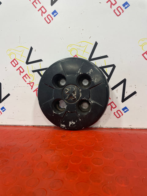Peugeot Bipper CENTER CAP WHEEL TRIM P/N 1309058070