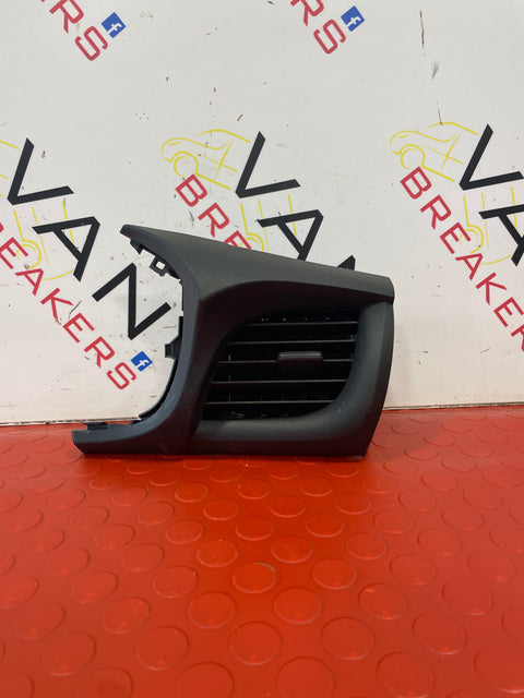 Toyota Hilux Mk8 DRIVERS SIDE DASH VENT 2017-2021 P/N 5565-0KK050