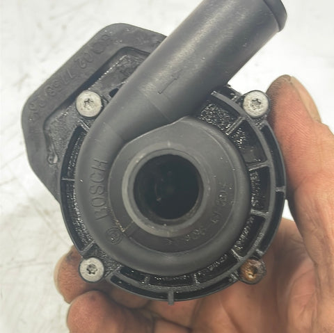 Mercedes Sprinter Volkswagen Crafter AUX WATER PUMP 2006-2013 P/N 2118350264