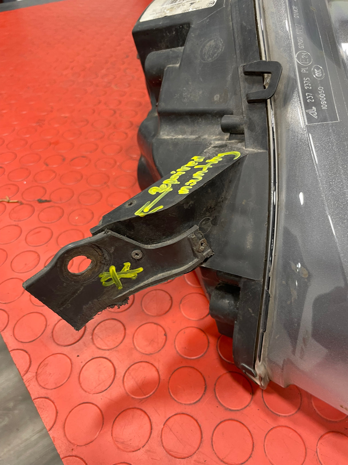 Citroen Relay/Peugeot Boxer/Fiat Ducato HEADLIGHT ASSEMBLY (Repaired Mounting Point) Passenger's Side 2014-2022 P/N 1394429080