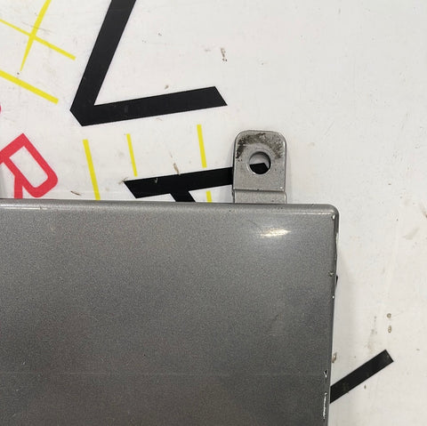 Renault Trafic/Vauxhall Vivaro/Nissan NV300 MOULDING UNDER FUEL FILLER FLAP PASSENGER'S SIDE (GREY) 2014-2019 P/N 788287806R