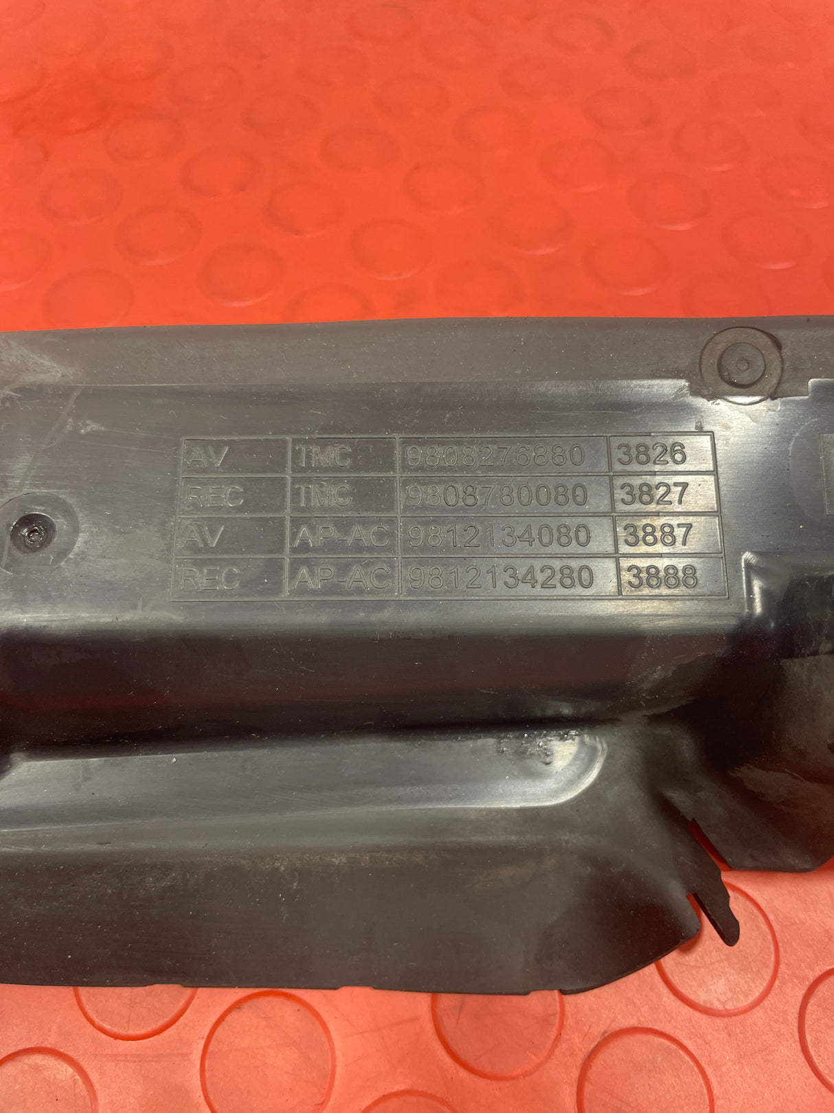 Citroen Dispatch/Vauxhal Vivaro/Toyota Proace/Peugeot Expert AIR DEFLECTOR 2017-2024 P/N 9808276880