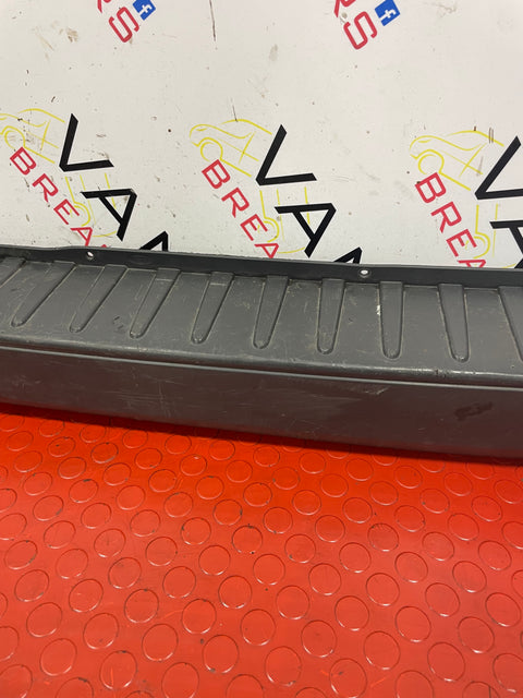 Ford Transit Custom REAR BUMPER CENTER (BLACK) DAMAGED 2013-2023 P/N BK2117E962