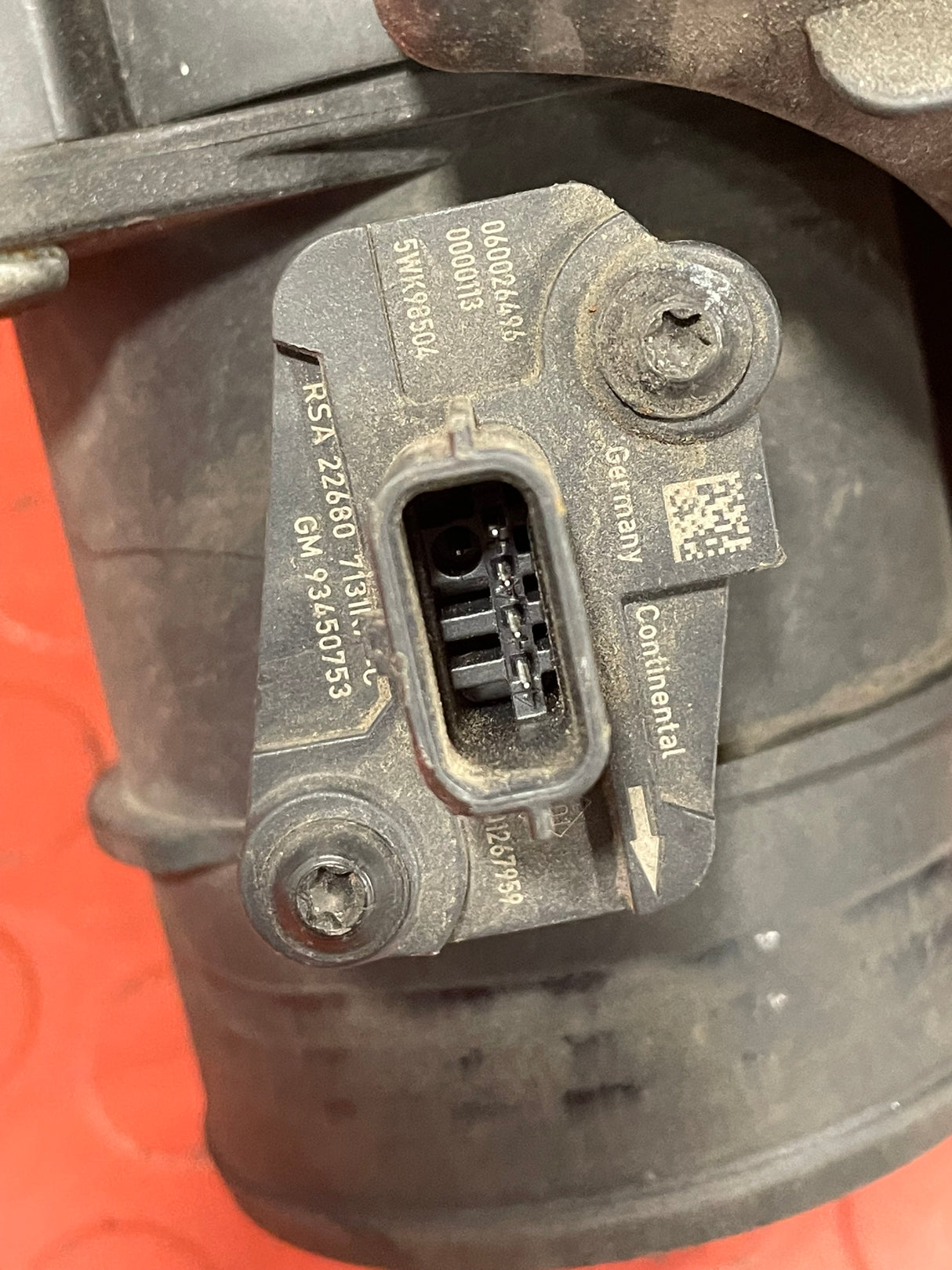 Renault Master/Vauxhall Movano AIR BOX ASSEMBLY W/ MAF SENSOR 2.3 DCi 2014-2021 MK3 P/N 8200751534 - 1