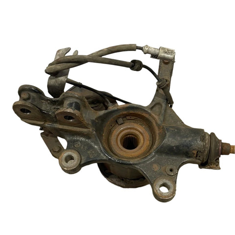 Citroen Dispatch/Peugeot Expert/Vauxhall Vivaro FRONT DRIVER SIDE HUB WITH ABS SENSOR 2021 R/N 43010561