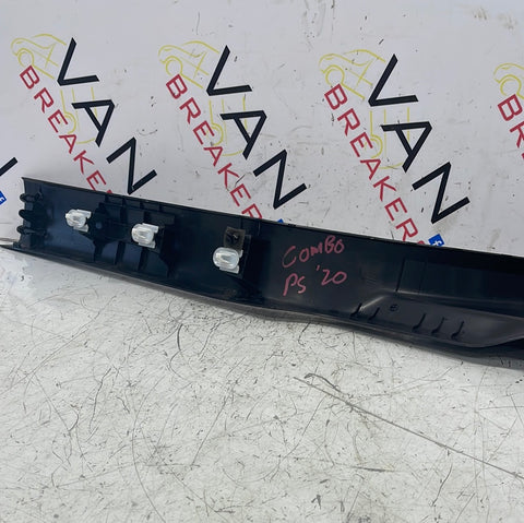 Citroen Berlingo/Peugeot Partner/Vauxhall Combo/Toyota Proace City PASSENGER SIDE N/S B PILLAR AND KICK GUARD TRIM P/N 96642V