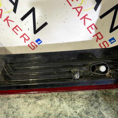 Ford Transit Custom TAILLIGHT PASSENGER SIDE LH 2013-2023 P/N BK2113405AG