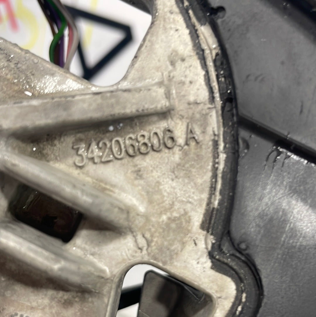 Citroen Berlingo/Peugeot Partner/Toyota Proace City/Vauxhall Combo MULTI FUNCTION STEERING WHEEL 2019-2024 P/N 34206805A