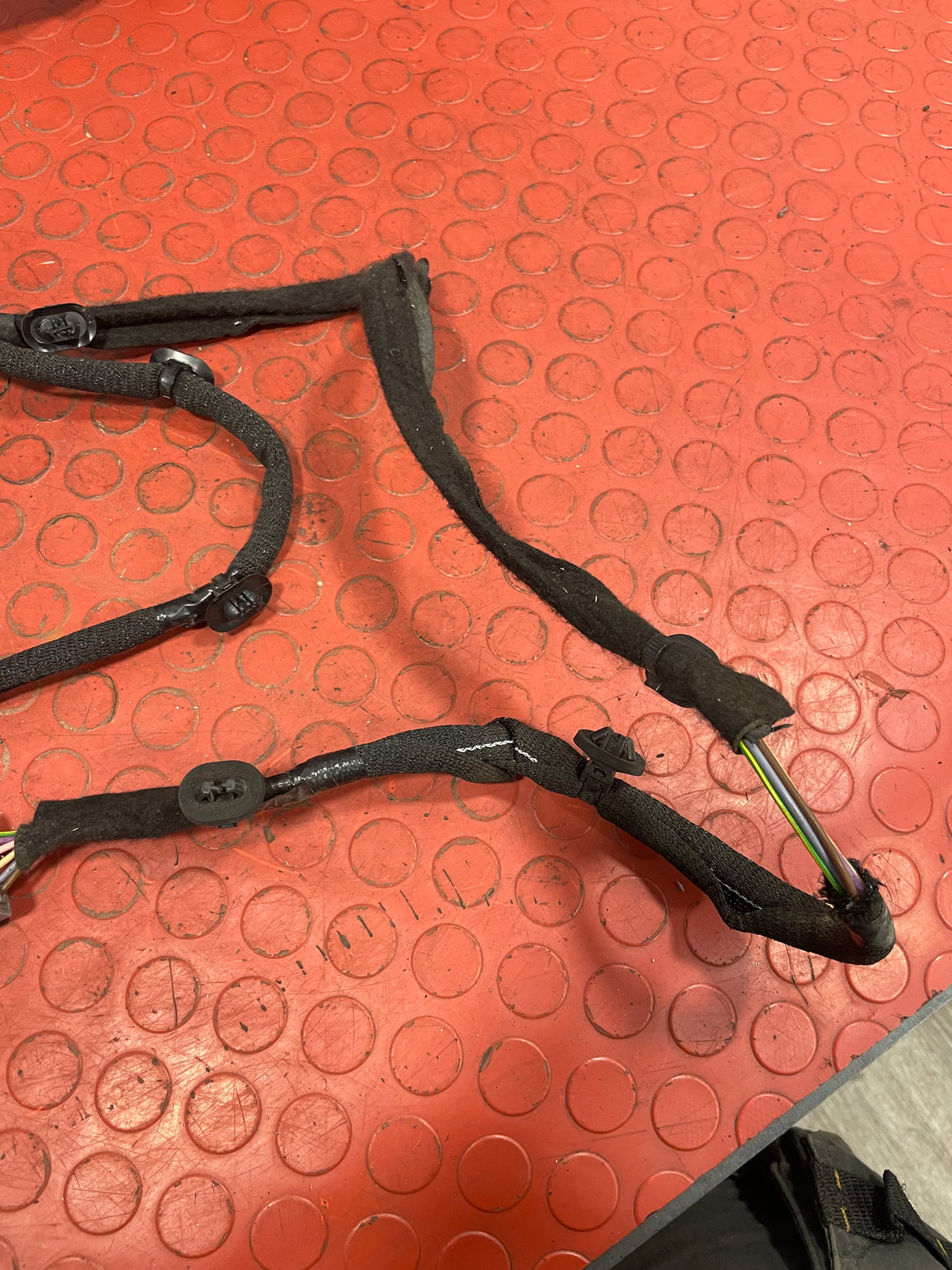 Citroen Berlingo/Peugeot Partner/Vauxhall Combo/Toyota Proace City DOOR WIRING LOOM Drivers Side 2018-2025 P/N 9828275880