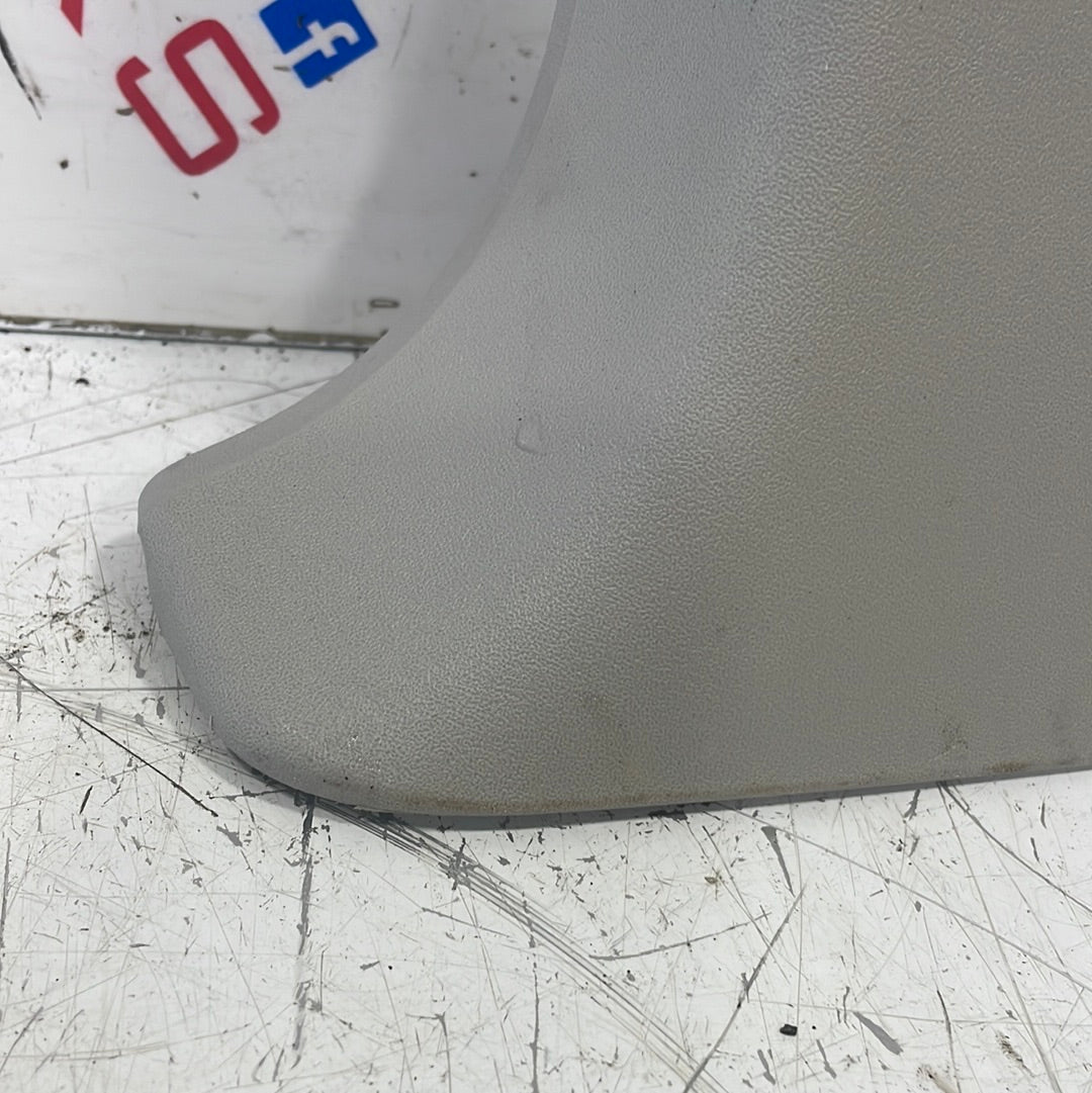 Citroen Berlingo/Peugeot Partner/Toyota Proace City/Vauxhall Combo PASSENGER SIDE N/S B PILLAR TRIM 2019-2024 P/N 9816492477