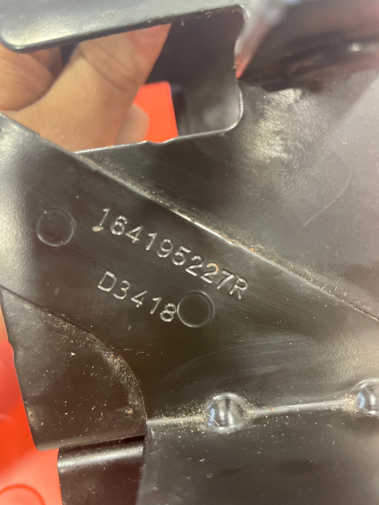 Renault Kangoo/Mercedes Citan FUEL FILTER HOUSING BRACKET 2017 P/N 164195227R