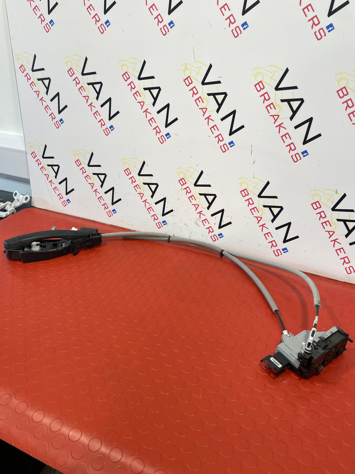 Citroen Dispatch/Peugeot Expert/Toyota Proace/Vauxhall Vivaro DRIVERS SIDE SLIDING DOOR MECHANISM WITH HANDLE P/N 9688834080U