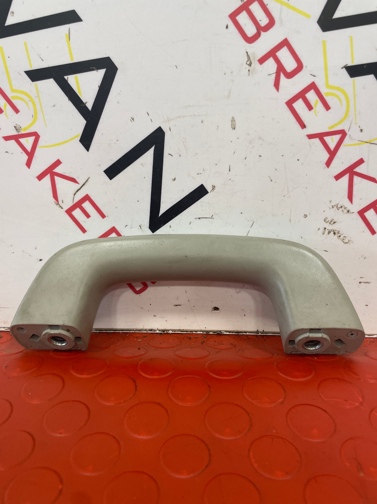 Toyota Hilux Invincible INTERIOR ROOF GRAB HANDLE 2016-2023 (AN120,AN130) P/N 74603-KK010