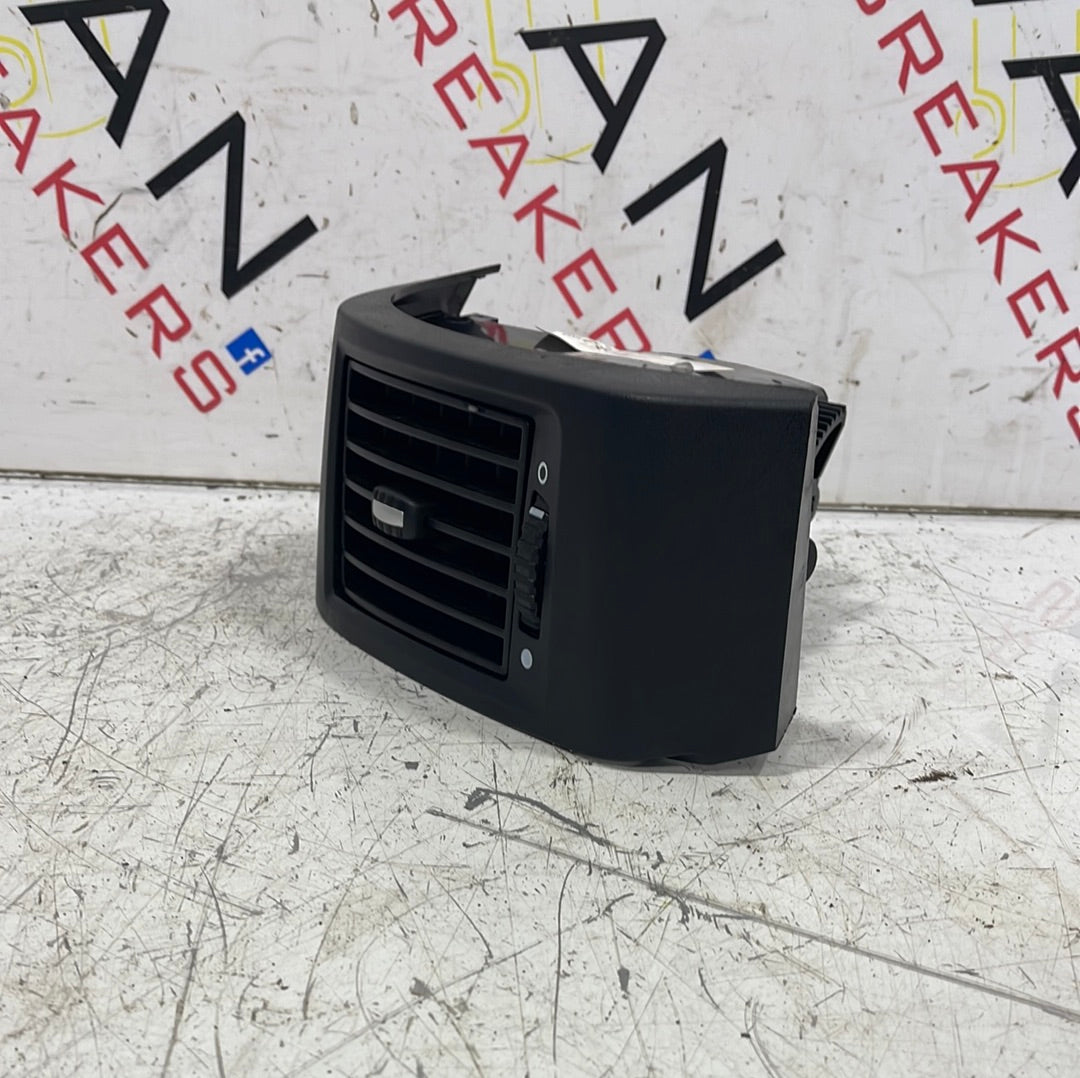 Citroen Relay/ Peugeot Boxer/ Fiat Ducato DASHBAORD SIDE AIR VENT GRILL TRIM P/N 385822