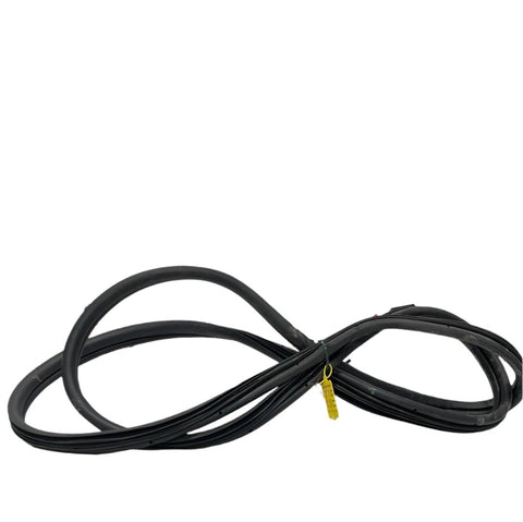 Citroen Relay/ Peugeot Boxer/ Fiat Ducato PASSENGER SIDE FRONT DOOR RUBBER SEAL 2016 0N P/N CRPSFDS1