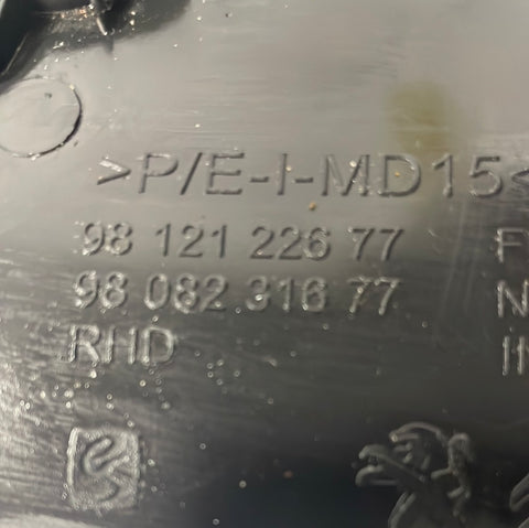 Vauxhall Vivaro/Peugeot Expert/Toyota Proace/Citroen Dispatch MK3 LOWER GEAR STICK SURROUND 2019-2024 P/N 9812122677