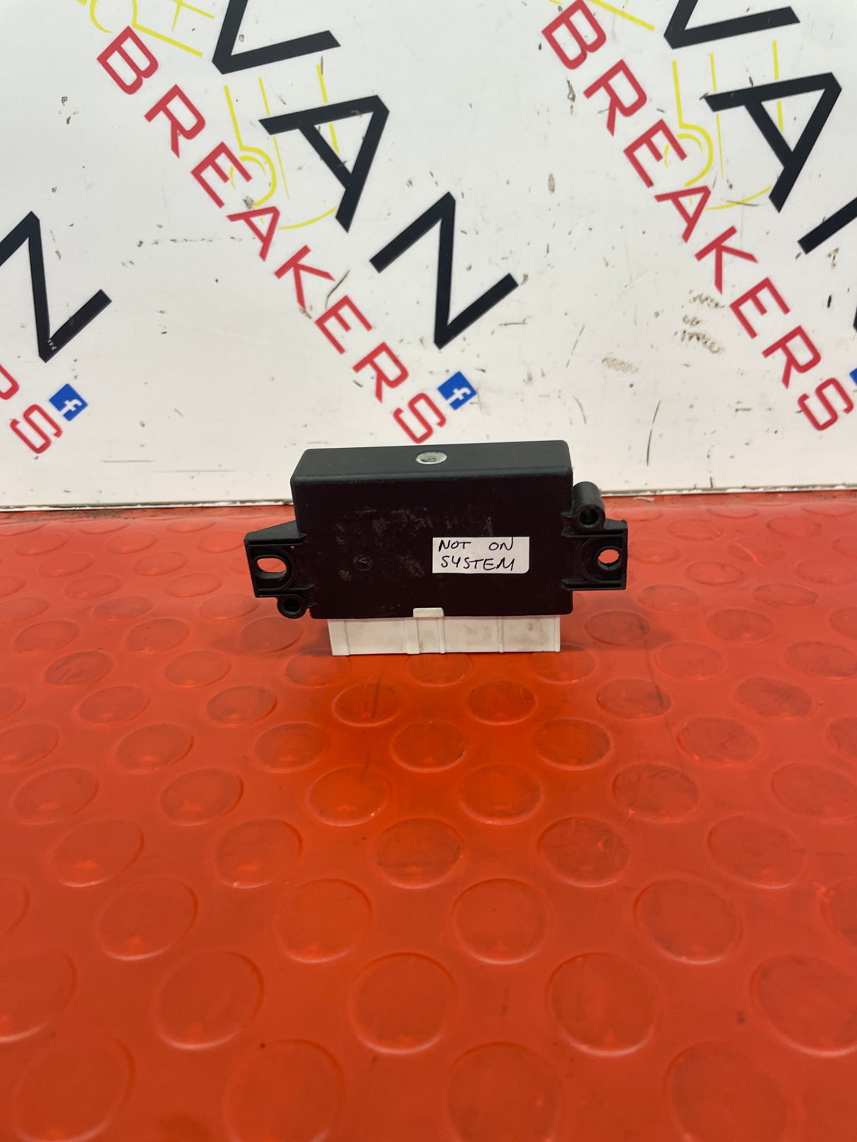 Citroen Berlingo/Peugeot Partner/Toyota Proace City/Vauxhall Combo PARKING SENSOR CONTROL MODULE 2019- 2023 P/N 9837674280