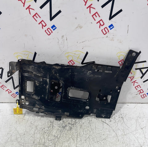 Citroen Dispatch/ Peugeot Expert/ Toyota Proace/ Vauxhall Vivaro(19) BATTERY TRAY 981528858000