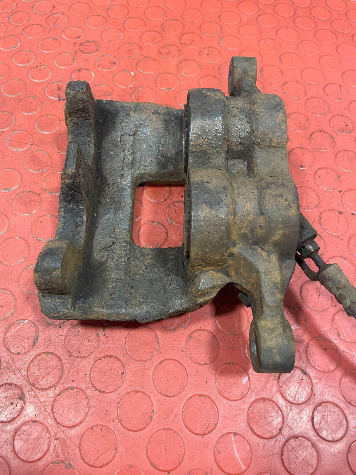 Ford Transit MK8/Custom BRAKE CALIPER Front Drivers Side 2.0 2013-2023 P/N W08365AG