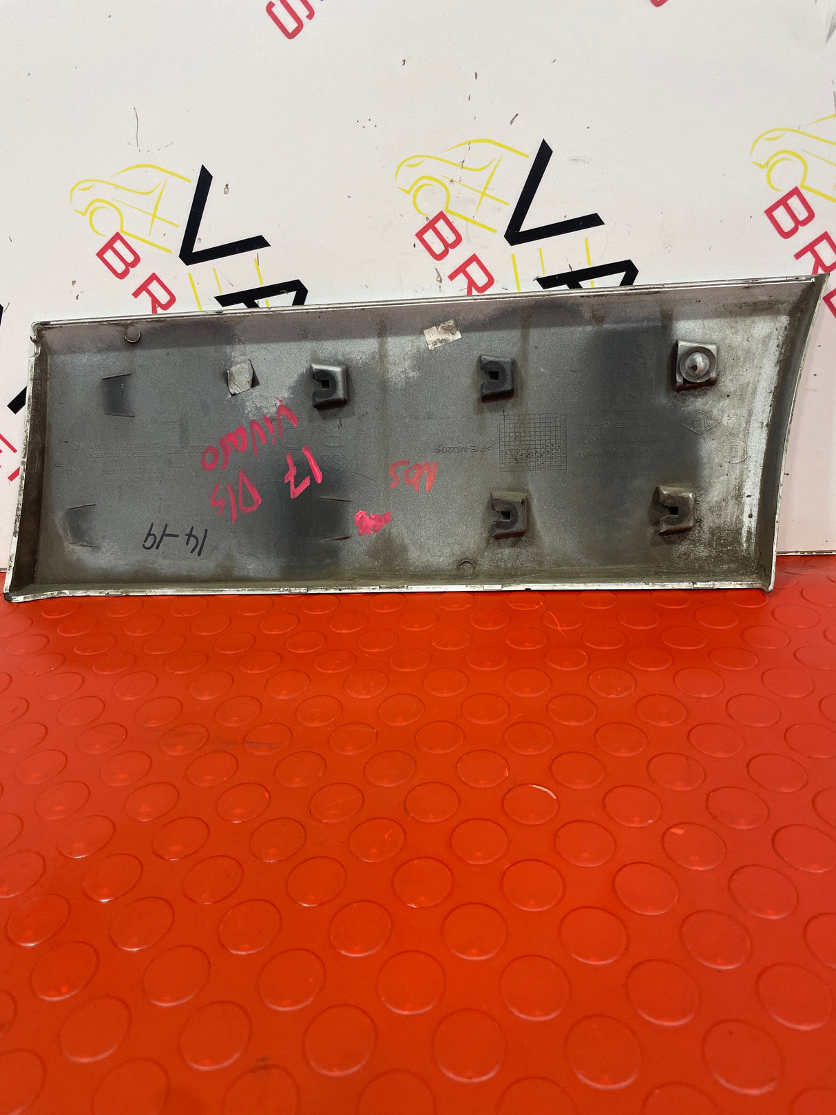 Vauxhall Vivaro DRIVER SIDE REAR PANEL TRIM 2018 P/N 93453602