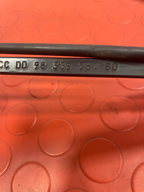 Citroen Berlingo/Peugeot Partner/Toyota Proace City/Vauxhall Combo DRIVER SIDE WIPER ARM 2018-2023 P/N 9833936480