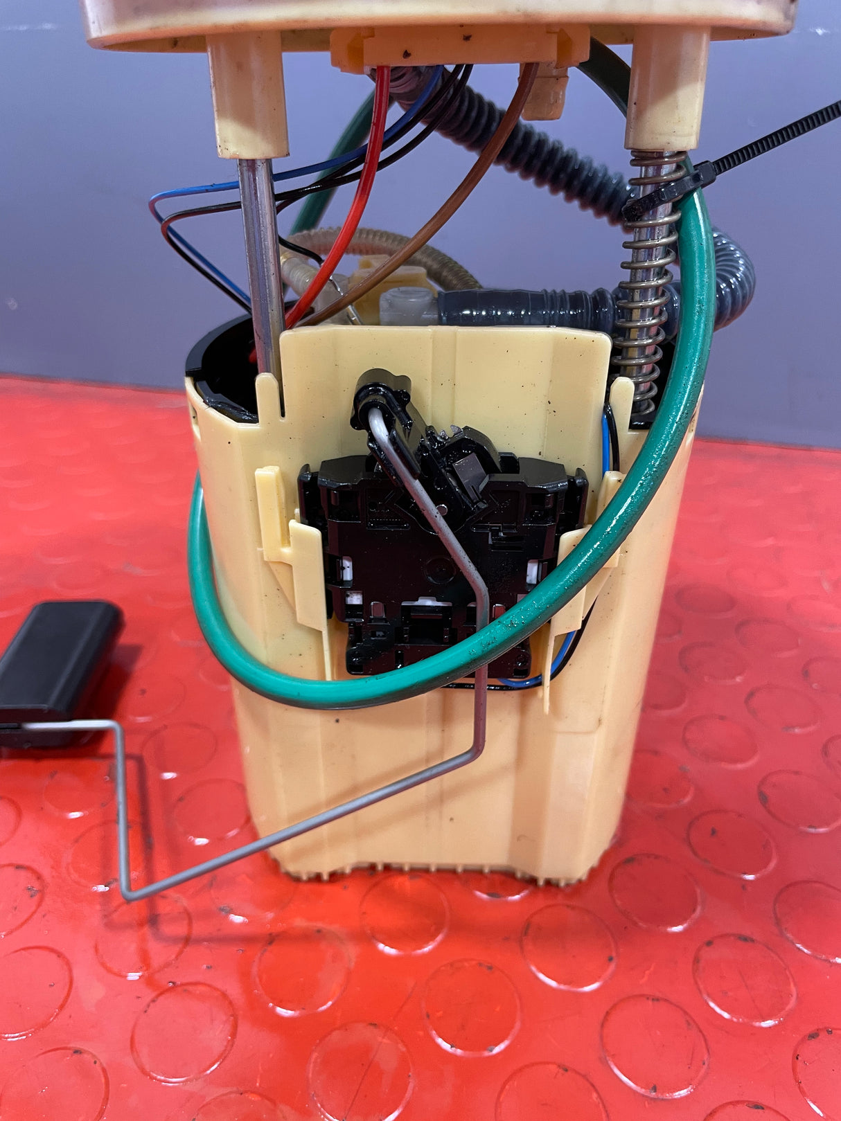 Ford Transit Custom FUEL SENDING UNIT 2.0 TDCI FWD 2018-2023 P/N KK219H307AB - 1