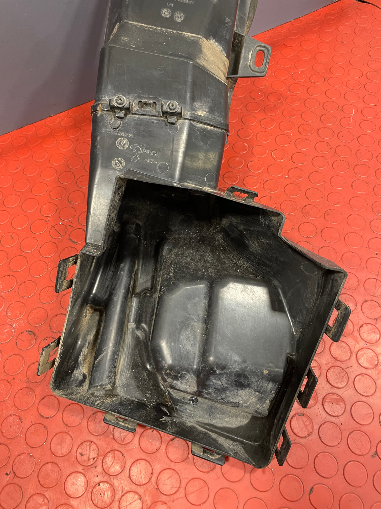 Citroen Berlingo/Peugeot Partner/Vauxhall Combo/Toyota Proace INTERCOOLER AIR DUCT CHANNEL 1.5 2018-2024 P/N 9816871780
