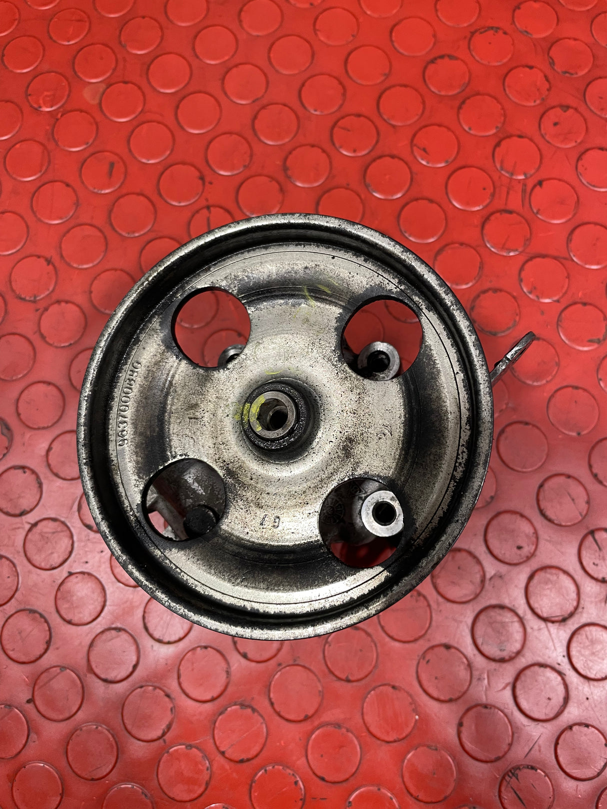 Citroen Berlingo/Peugeot Partner POWER STEERING PUMP 2008-2011 P/N 9637000880