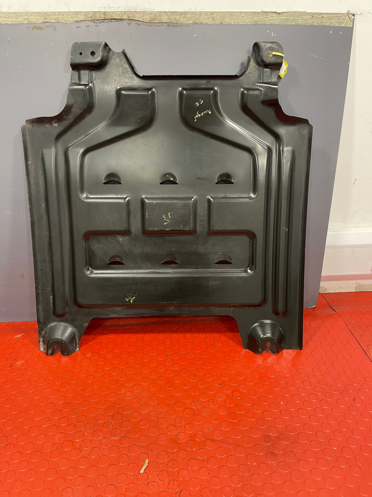 Ford Ranger Wildtrak HEAT SHIELD/ENGINE UNDER TRAY 2.0 2022 P/N EB3C5F085BA