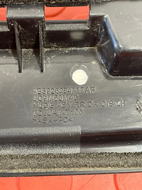 Ford Ranger T6 MK3 3.2 TDCi REAR LEFT DOOR WINDOW COVER TRIM 2018 P/N AB3926254A17AF