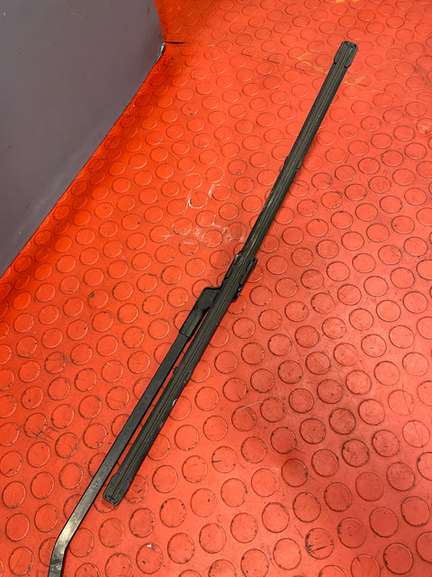 Ford Transit WIPER ARM w/ BLADE MK8 P/N BK3117526DE - 1