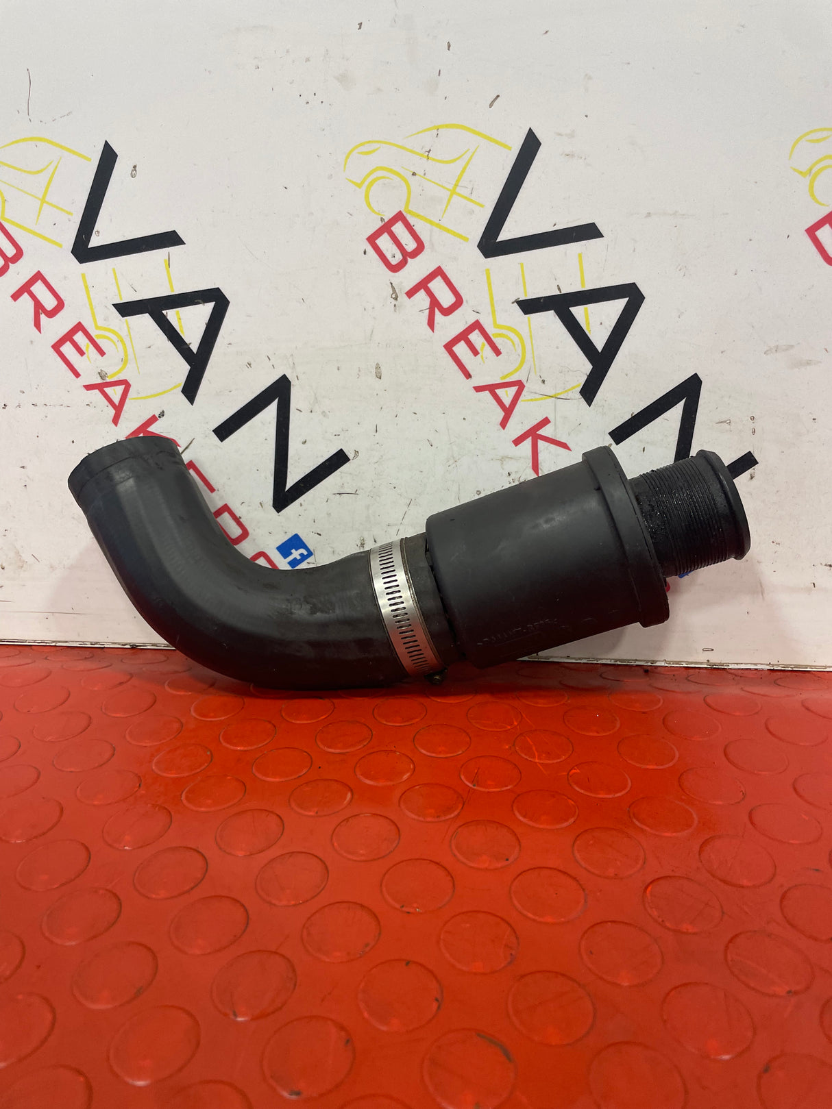 Ford Transit MK8/Custom INTERCOOLER HOSE PIPE 2.2 2013-2016 P/N R7TZC-SP