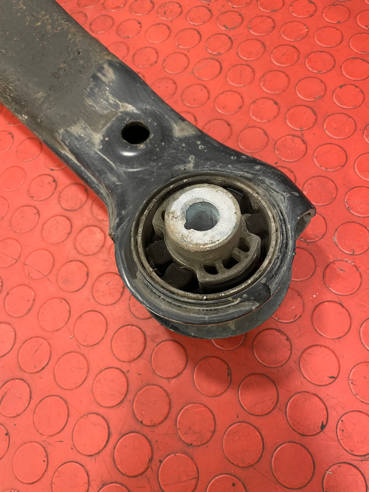 Mercedes Sprinter WISHBONE FWD 2019 Passenger's Side P/N A91033300051