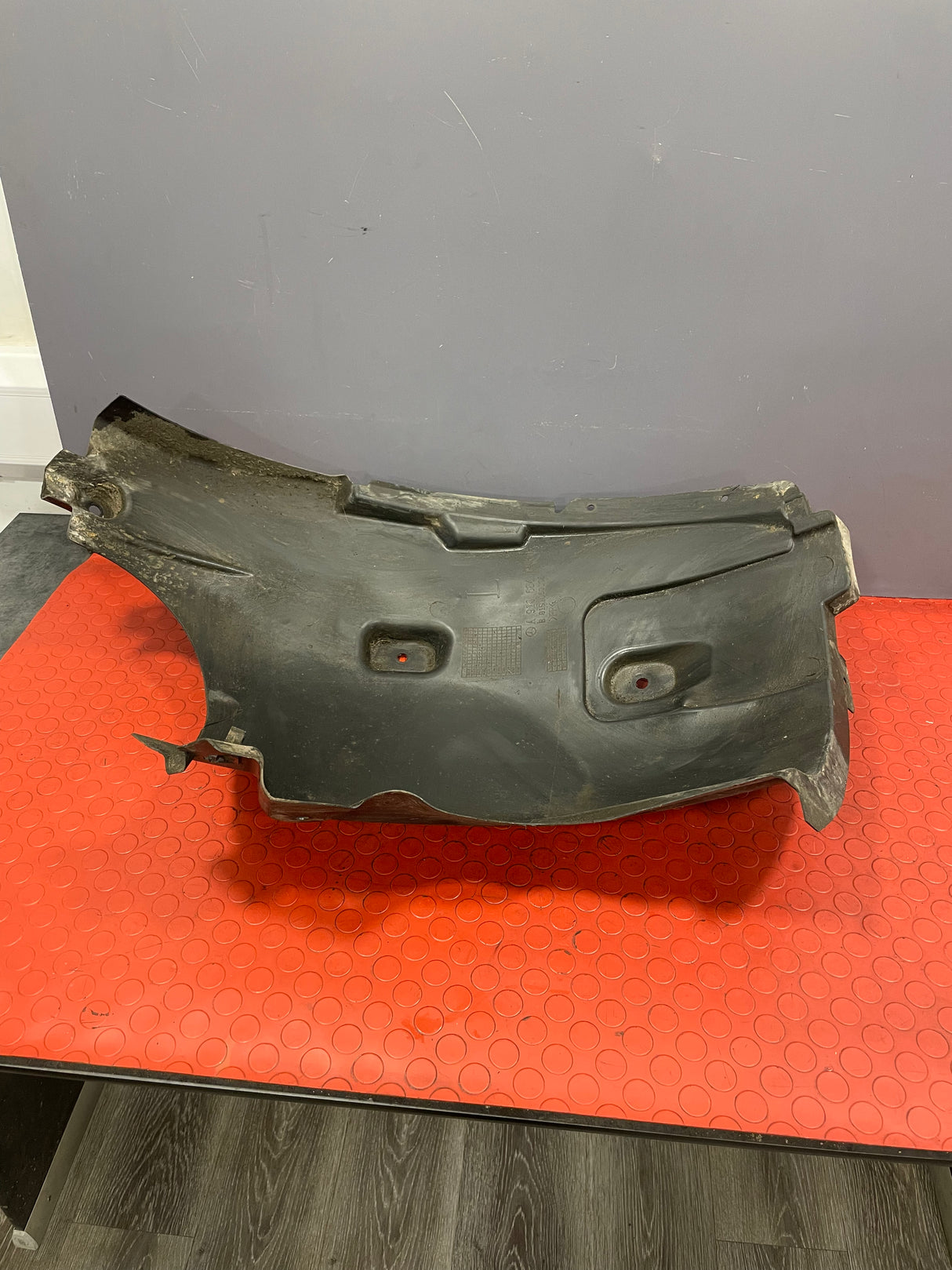 Mercedes Sprinter FRONT WHEEL ARCH Passenger's Side N/S 2019 RWD/AWD P/N A9106840200