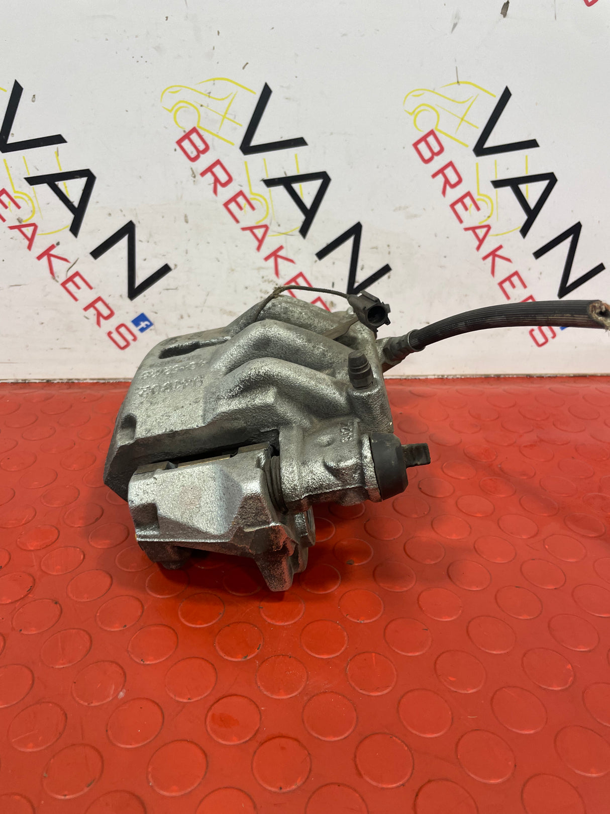 Fiat Ducato/Citroen Relay/Peugeot Boxer FRONT LEFT BRAKE CALIPER FOR P/N 941902