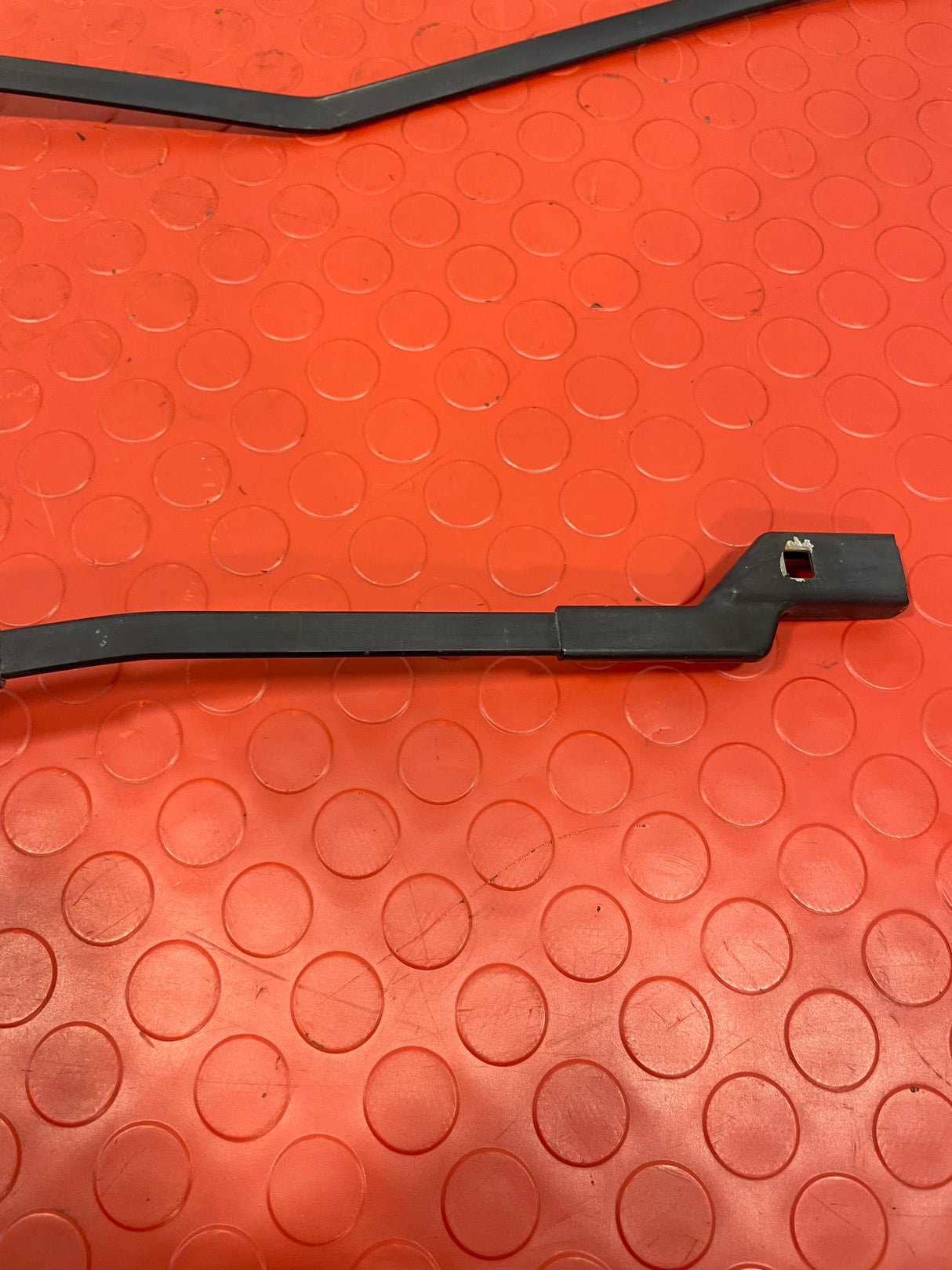 Ford Transit WIPER ARM (PAIR) MK8 P/N BK3117526DE / BK3117526CD