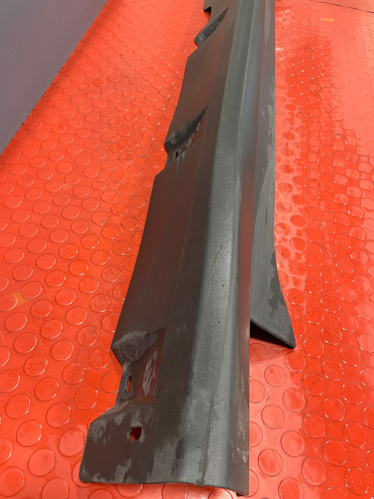 Ford Transit Connect SIDE SKIRT TRIM LH PASSENGER SIDE 2014-2017 P/N DT11R10259A