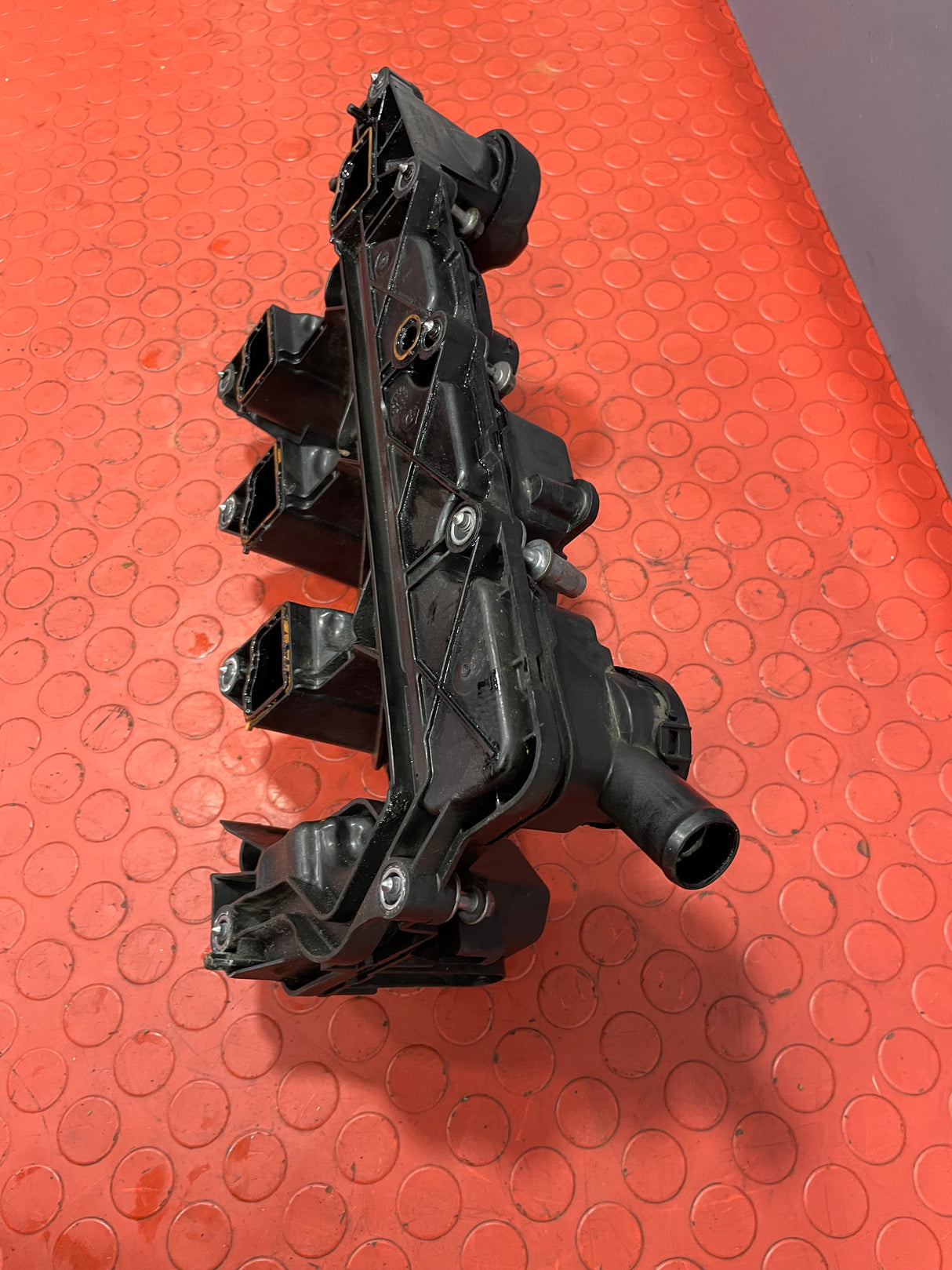 Peugeot Expert/Citroen Dispatch ENGINE ROCKER COVER/CYLINDERHEAD HEAD COVER 1.6 BLUEHDI 2016-2024 P/N 9827622780 - 1