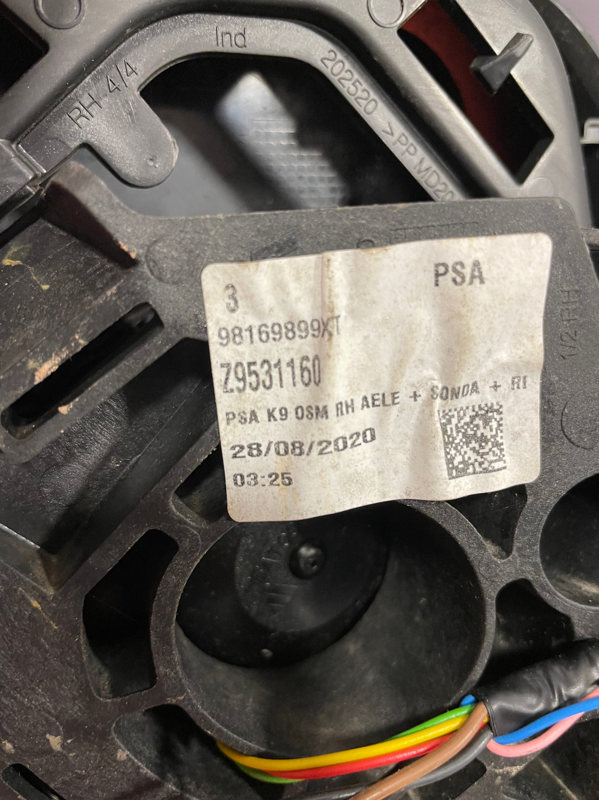 Citroen Berlingo/Peugeot Partner/Vauxhall Combo/Toyota Proace City DRIVER'S SIDE ELECTRIC WING MIRROR (w/o Back Cover / Black) 2019-2024 P/N 98169899XT - 2