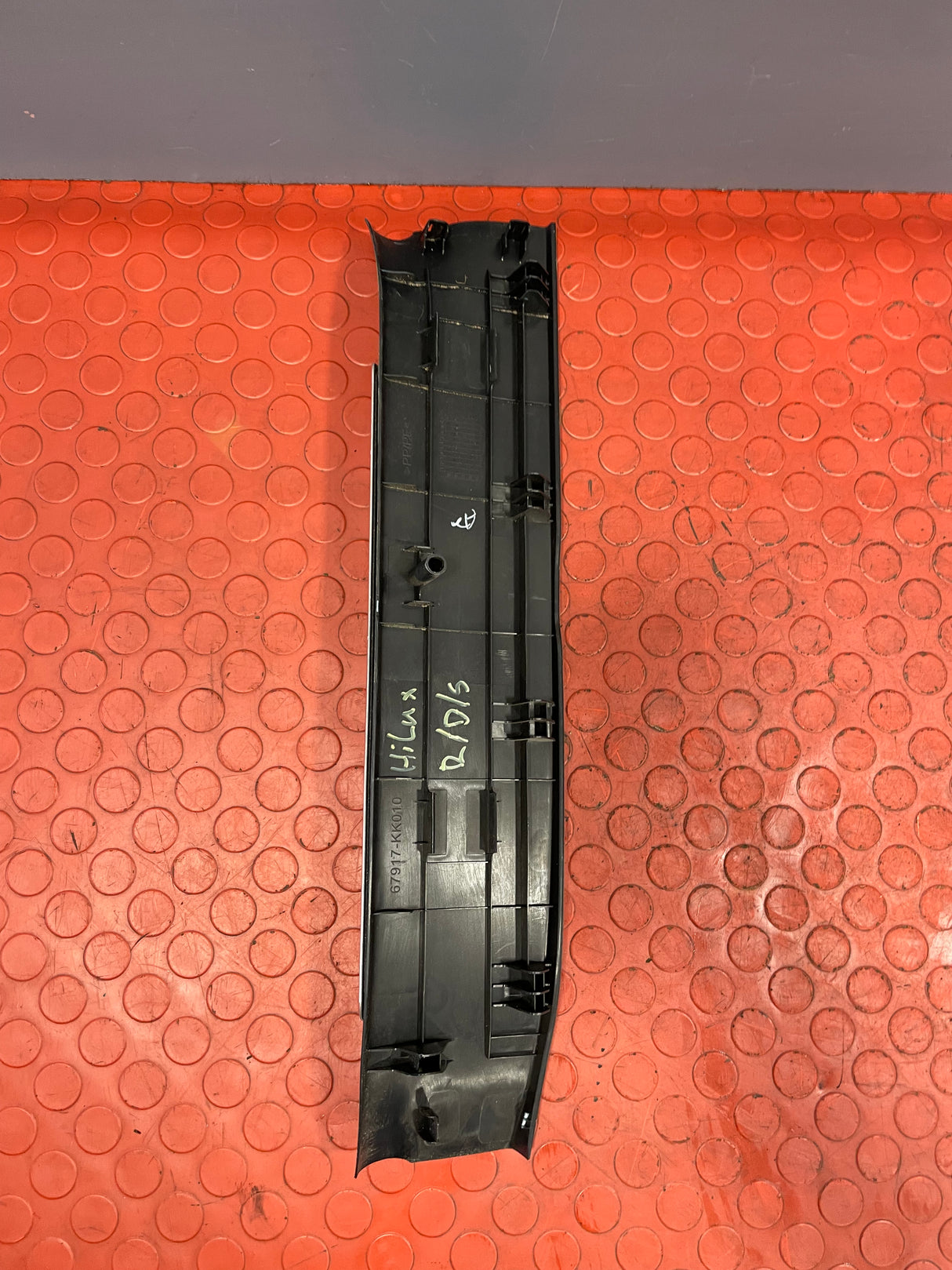 Toyota Hilux Invincible INNER CHROME THRESHOLD DOOR SILL TRIM Rear Driver's Side 2016-2023 P/N 67917KK010
