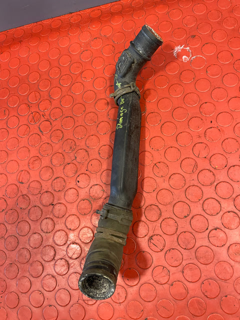 Ford Transit RADIATOR LOWER HOSE RUBBER & PLASTIC PIPE MK8 (Broken Screw Bracket) P/N GK218D033BD