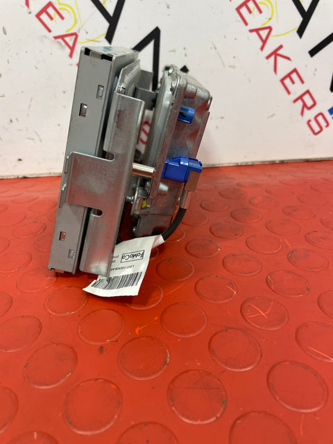 Ford Ranger GPS NAVIGATION CONTROL UNIT 2022 (SMALL MARK ON SCREEN. SEE PICTURES) RADIO P/N MB3T14G370MGC