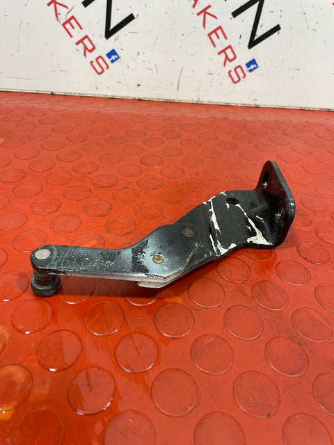Ford Transit SIDE DOOR SLIDING ROLLER BOTTOM MK7 P/N YC15V25000AH