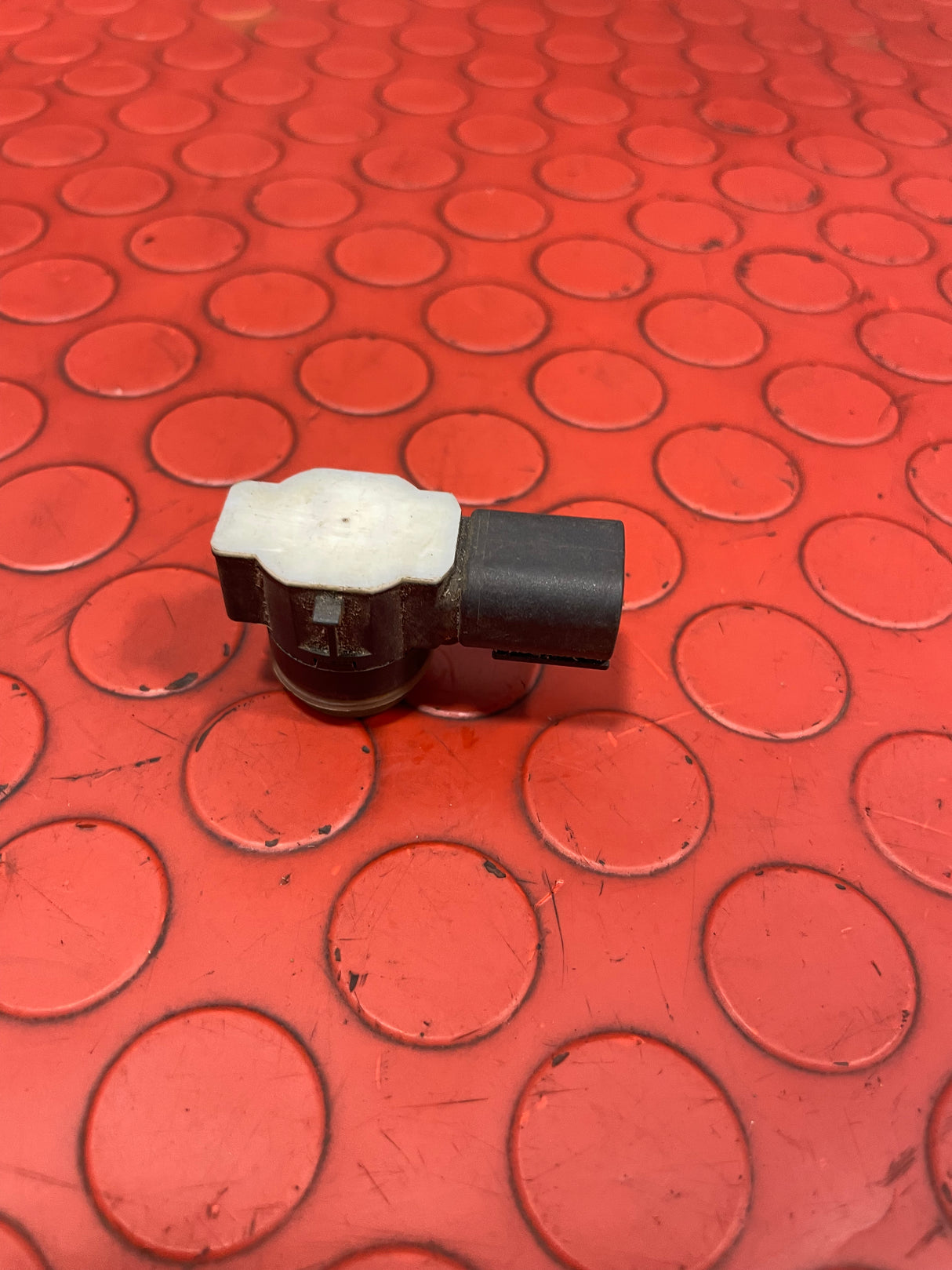 Peugeot Expert/Citroen Dispatch/Vauxhall Vivaro REVERSE PARKING SENSOR 3Pins P/N 9675202477XT