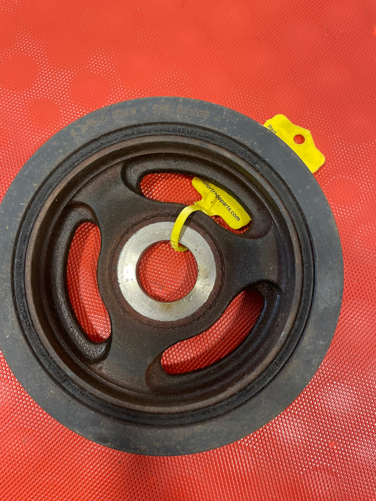 Peugeot Partner Citroen Berlingo CRANKSHAFT PULLEY 1.6 2014 P/N 965961080